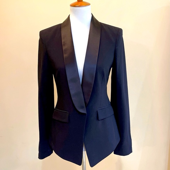 BCBGMaxAzria Jackets & Blazers - Brand New BCBGMAXAZRIA Tuxedo Blazer Jacket